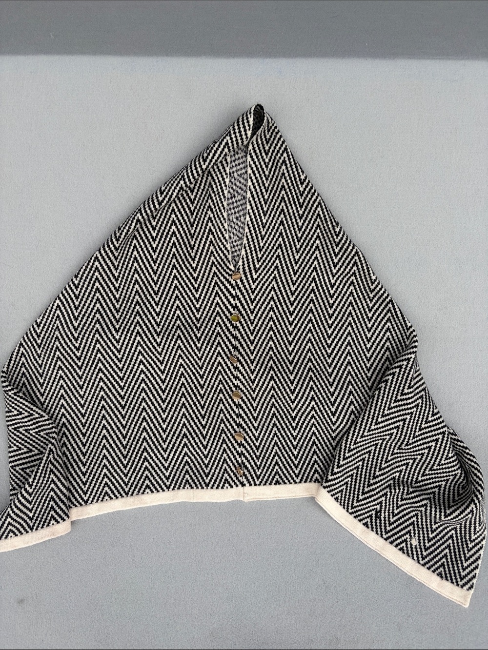 Womens Black & White Herringbone Button-Front Poncho